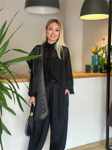 Bağlamalı Siyah Gömlek Askı0069