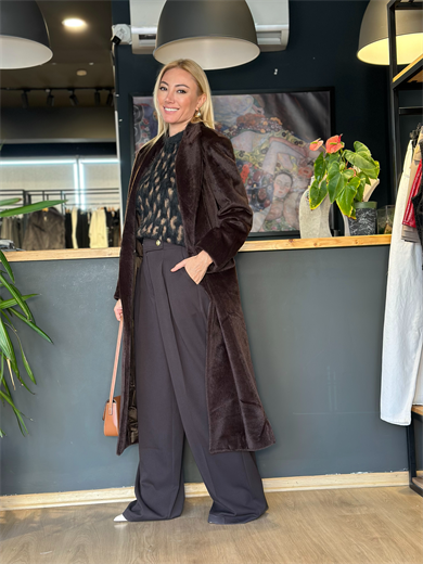 Cep Detaylı Koyu Kahve Kaban 