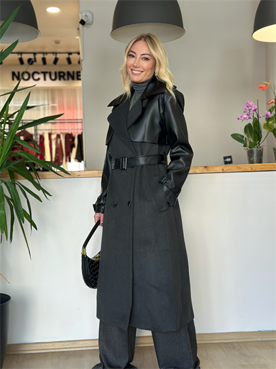 Deri Detay Kuşaklı Siyah Kaban Askı258