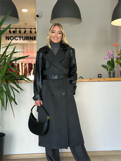 Deri Detay Kuşaklı Siyah Kaban Askı258