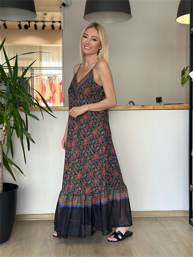 Desenli Rahat Elbise