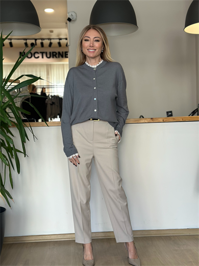 Gri Dantelli Hırka Askı0095