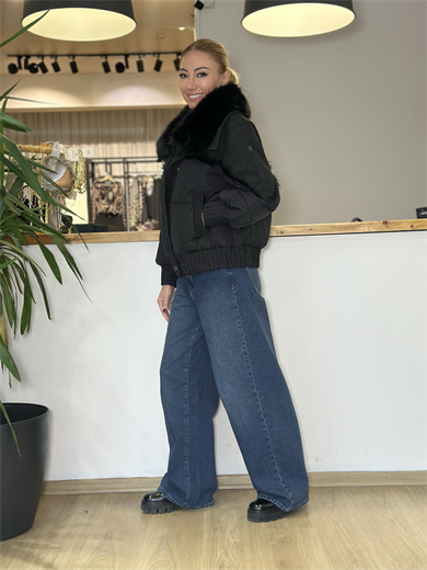 Hailey Siyah Kürk Detaylı Mont Askı00470