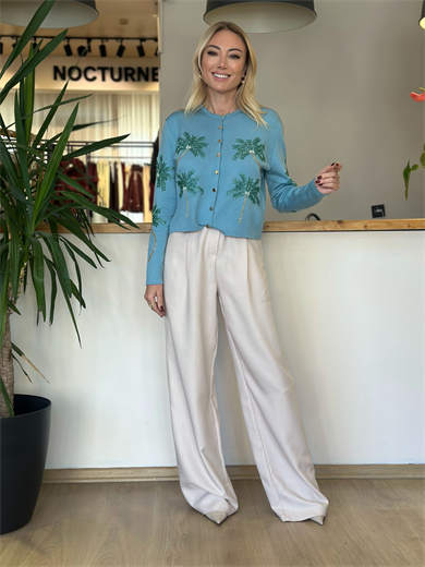 İşlemeli Mavi Hırka Askı00226