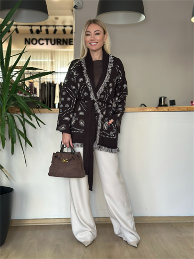 Kahve Kuşaklı Modern Hırka Askı00397