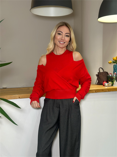 Kırmızı Hırkalı Takım Askı00414