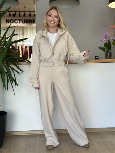 Krem Yumuşak Doku Takım Askı00250