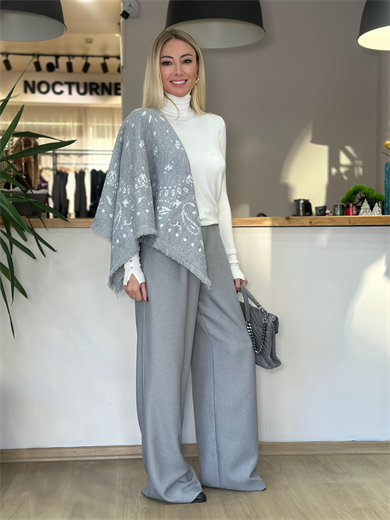 Marka Model Gri Beyaz Desenli Şal Askı399