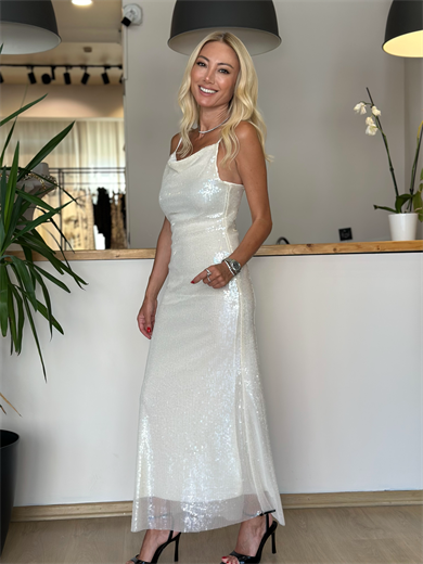 Payetli Beyaz Şık Elbise Askı0068