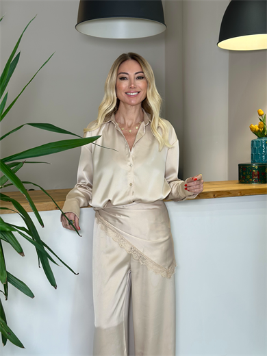 Saten Krem Gömlek Askı0055