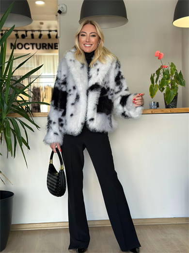 Siyah Beyaz Kürk Askı00103