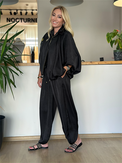 Siyah Modern Şalvar Pantolon Askı0021