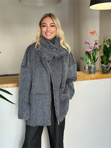 Tay Tüyü Gri Kaban Askı00264