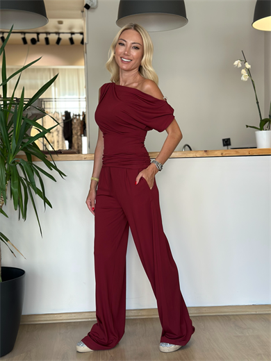 Tek Omuz Bordo Takım 