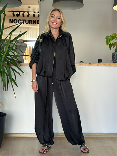 Yarasa Kol Modern Siyah Ceket Askı0020