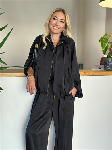 Yarasa Kol Modern Siyah Ceket Askı0020