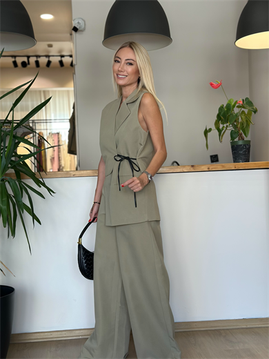 Yeşil Bağlamalı Takım Askı00104