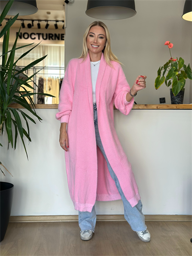 Yumoş Uzun Pembe Hırka Askı00119