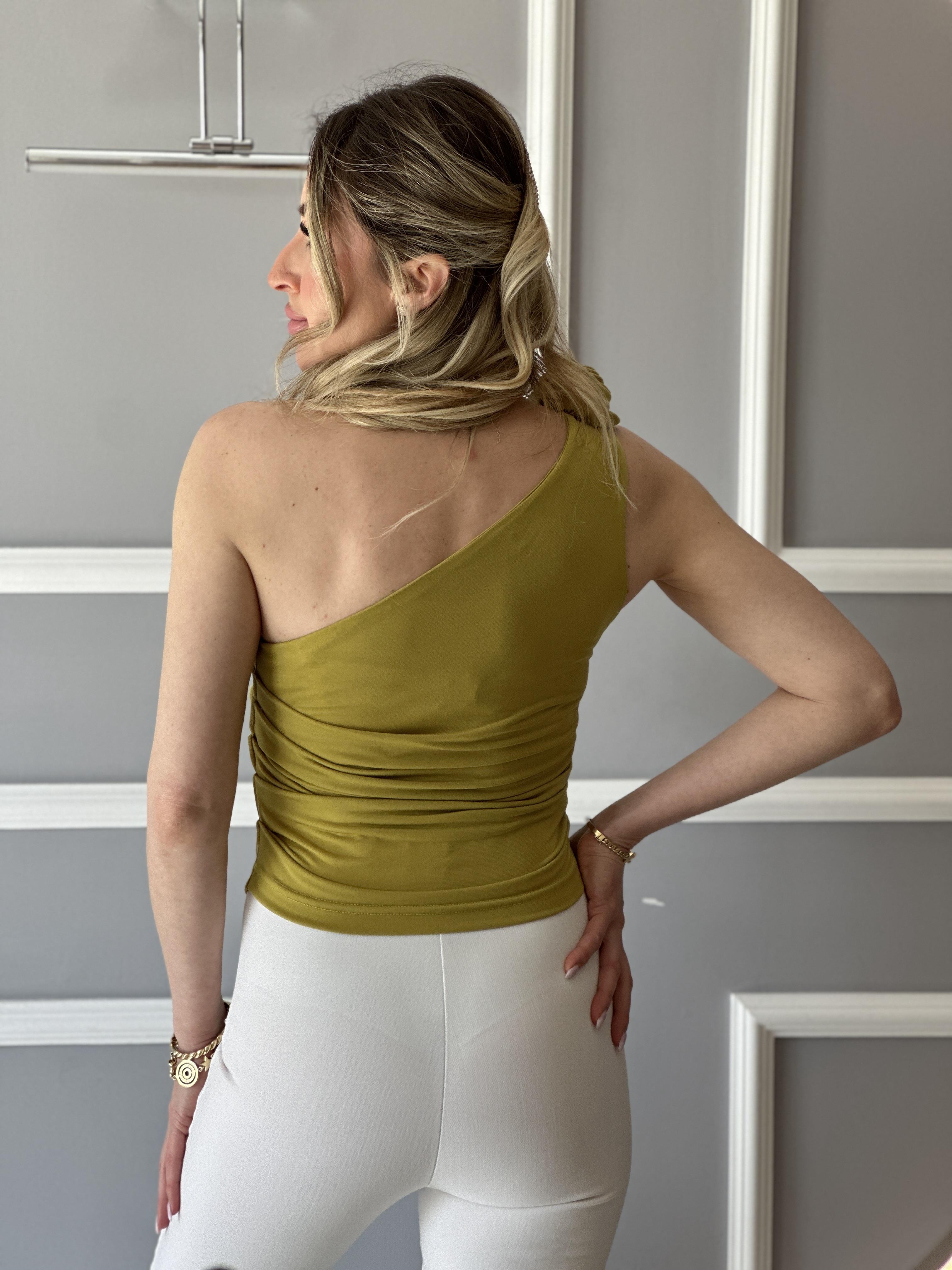 Bluz Premium Gül Detaylı Tek Omuz Yağ Yeşili