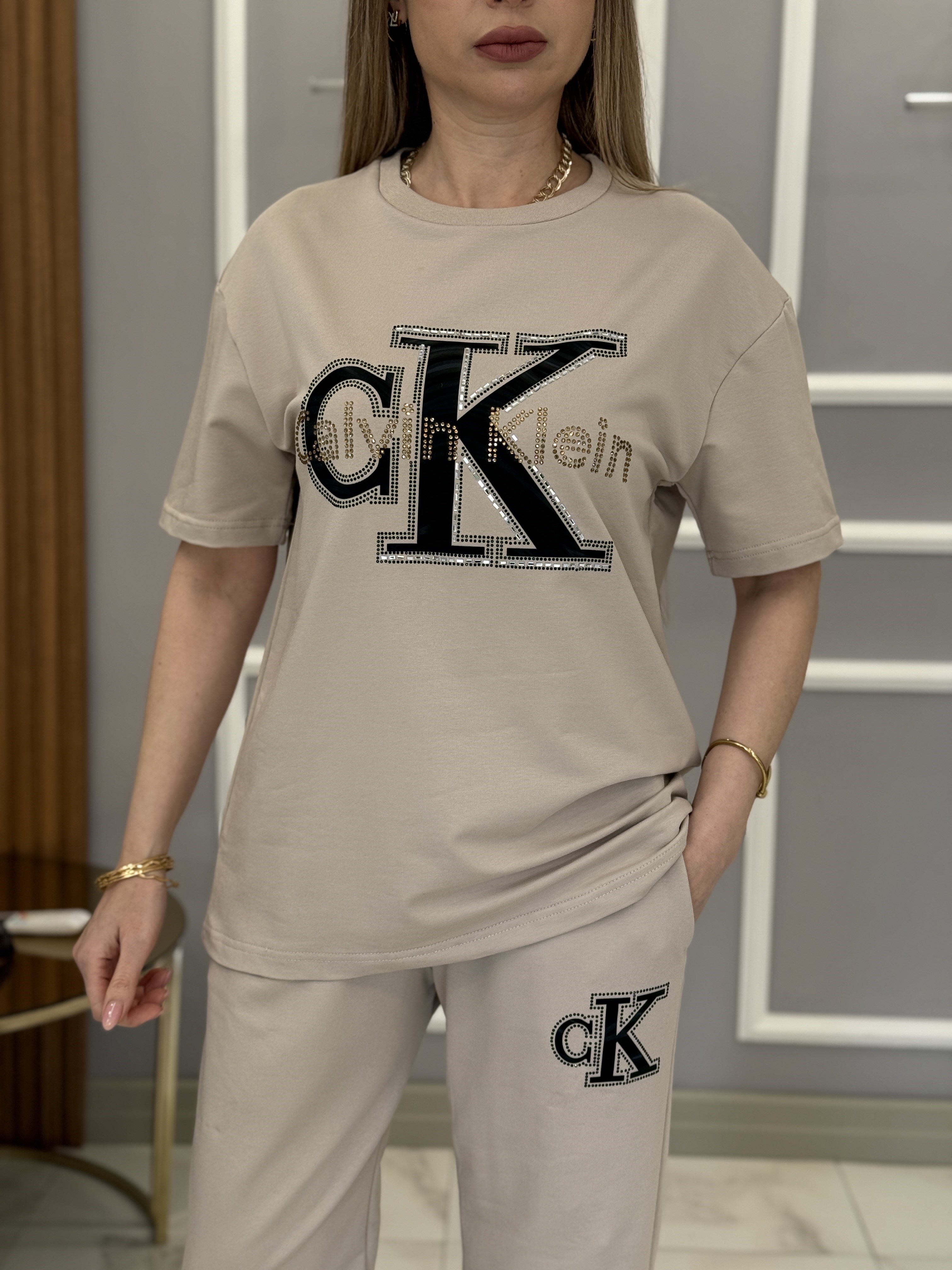 Cn Premium Yazısı Deri Detaylı Vizon Takım 