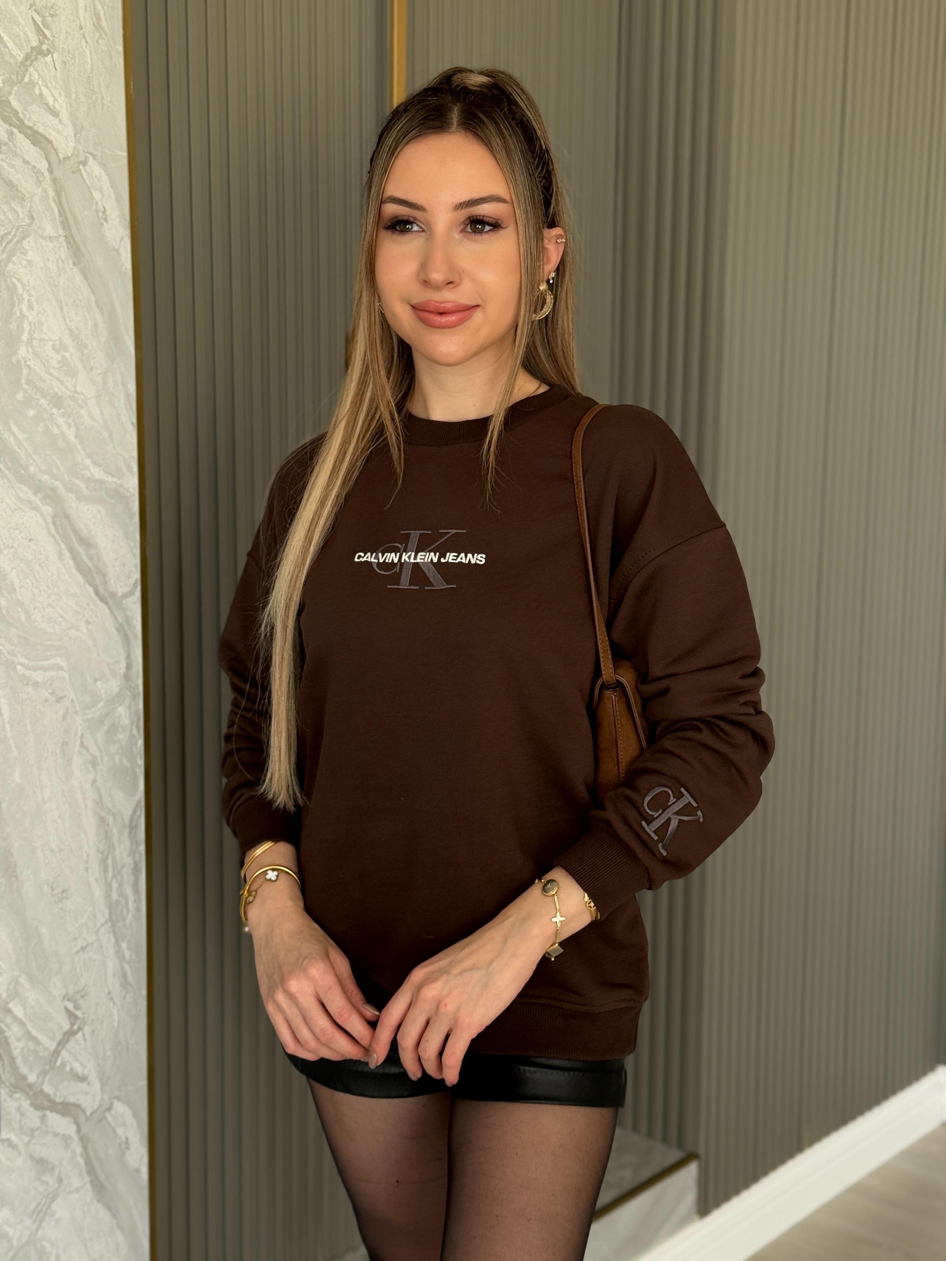 Cnk Bilek Detaylı Kahverengi Sweat Boyu 65 cm