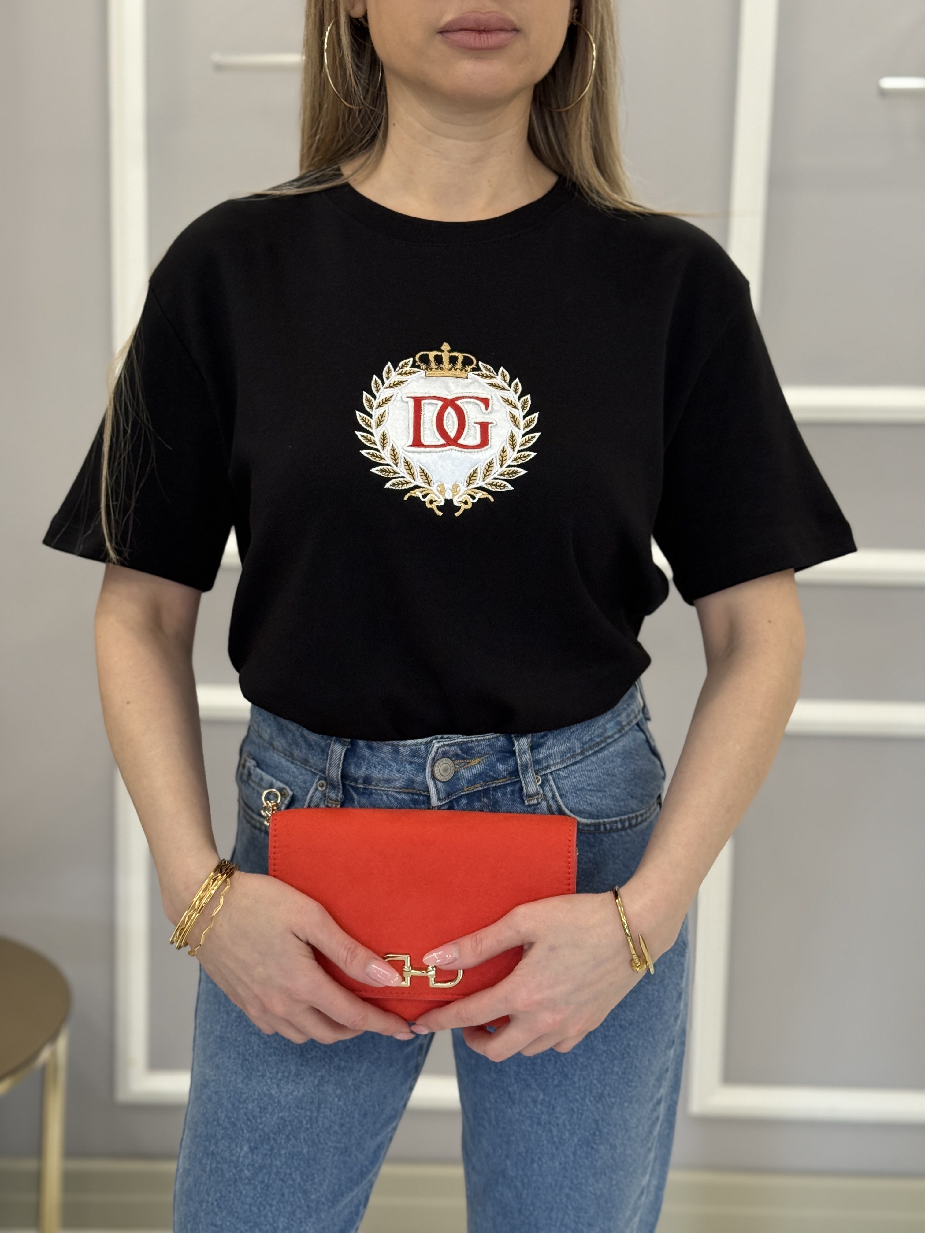 Dc Premium Nakış Yazılı Gold Detaylı Siyah Tişört 