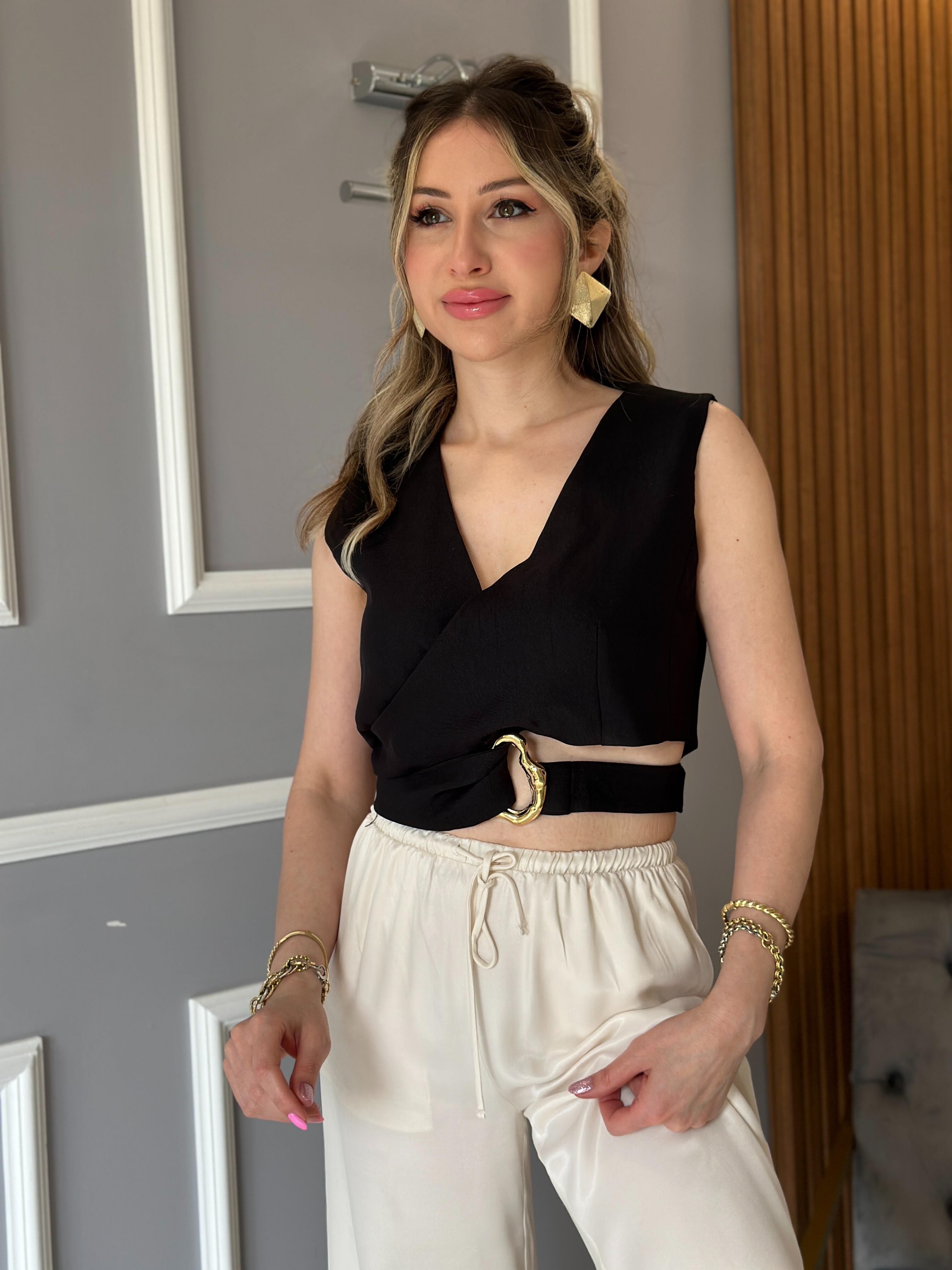 Elia Crop Yelek Tokalı Siyah