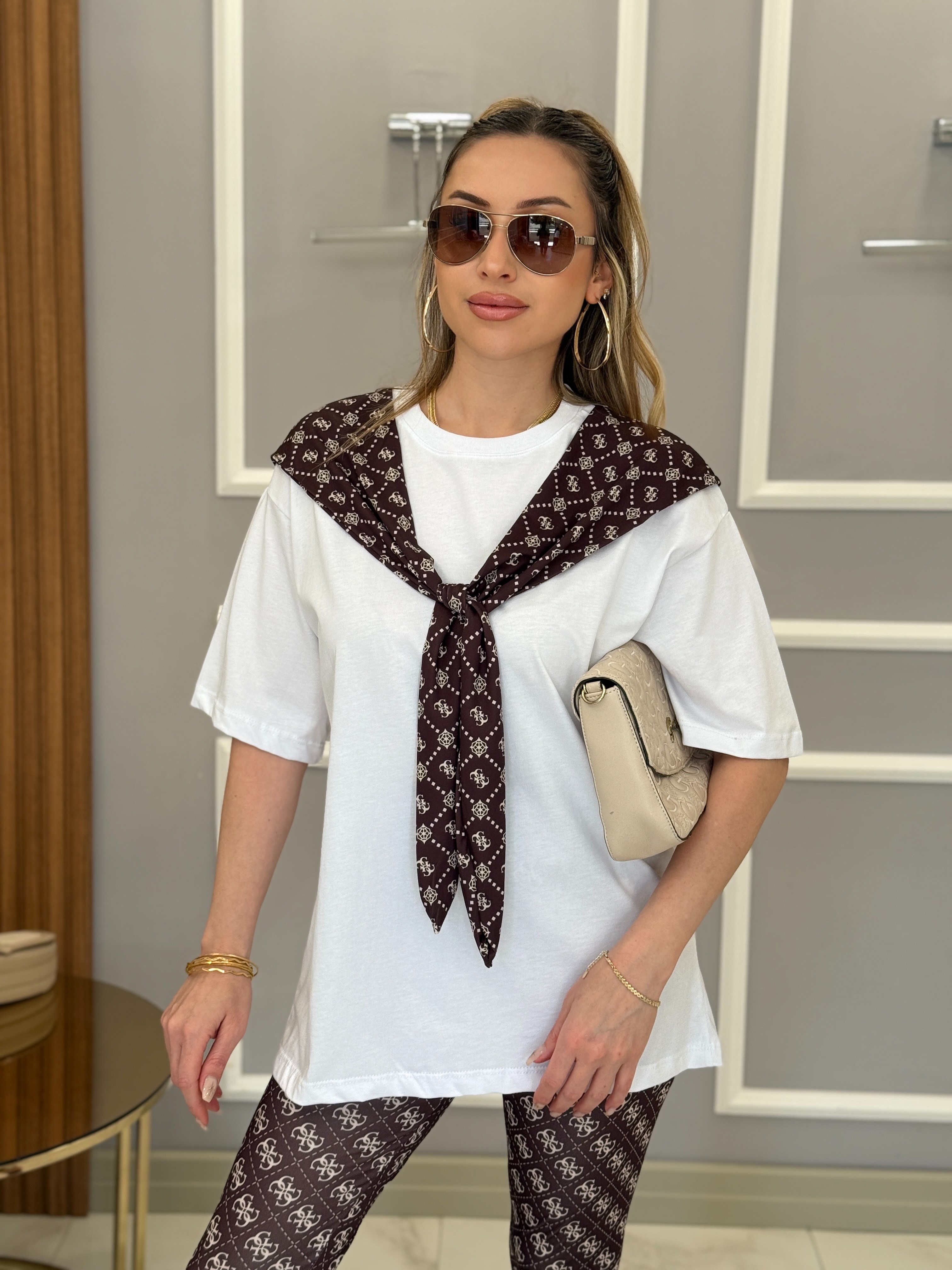 Gu Fularlı Oversize Tişört Kahverengi