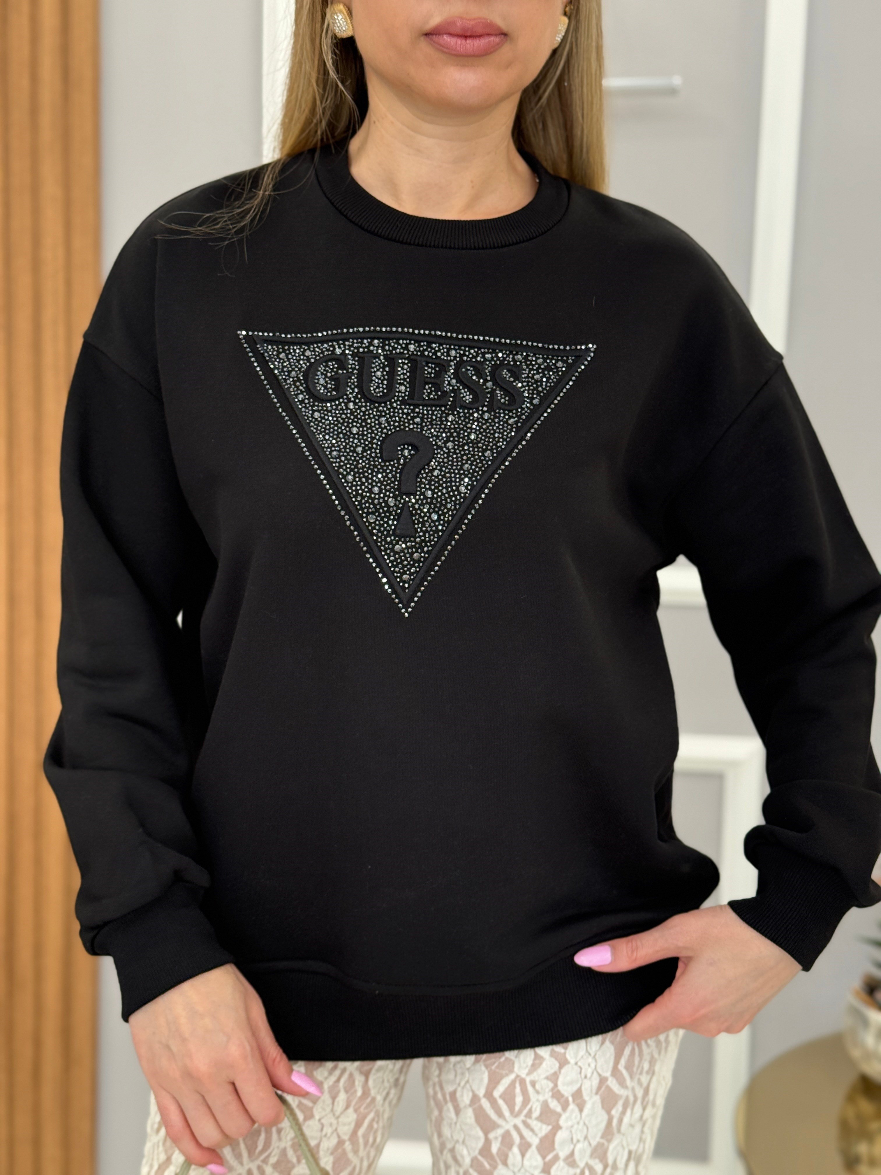Gu Premium Üçgen Detaylı Sweatshirt Siyah Boyu 67 cm 