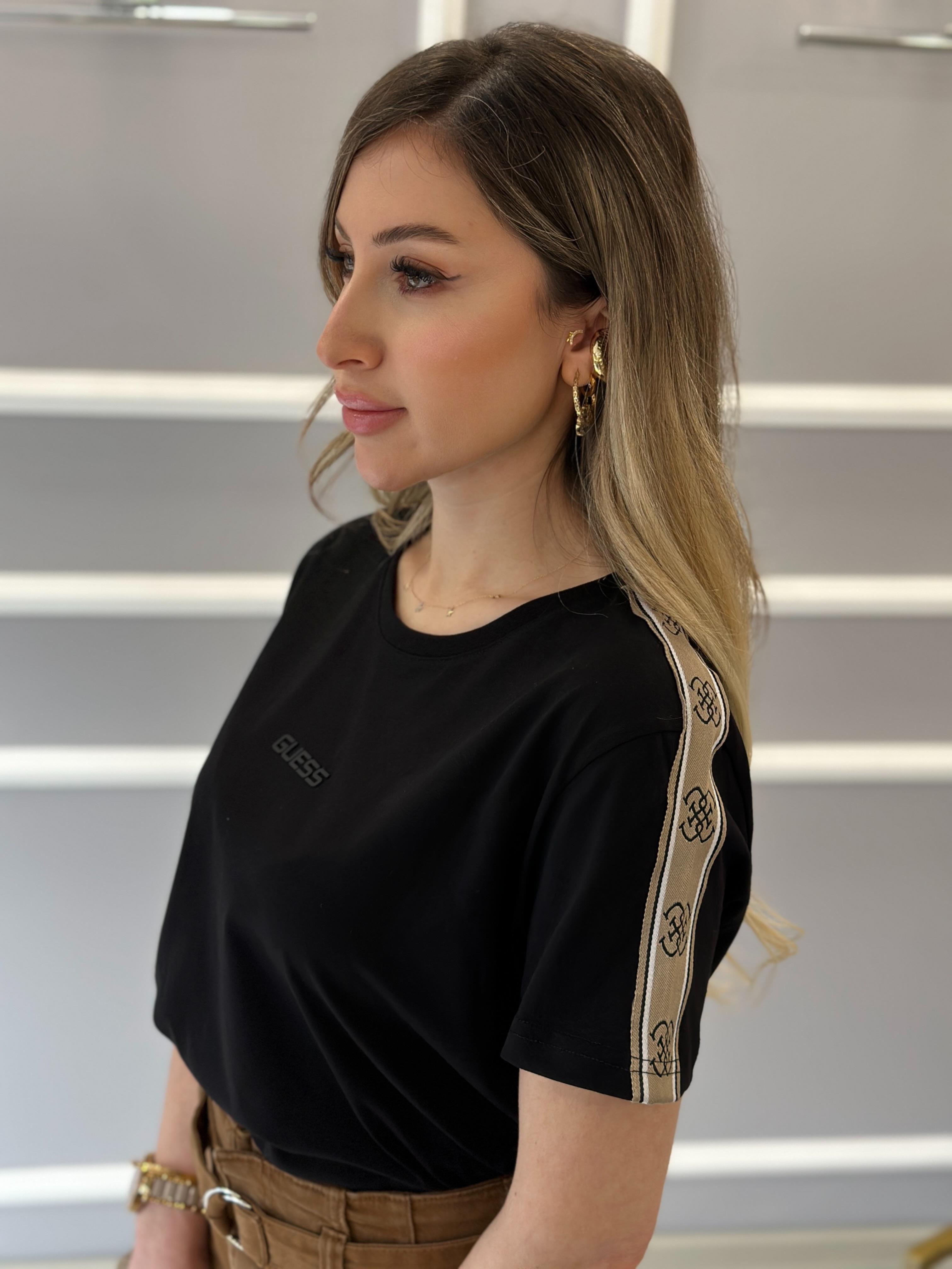 Gu T-shirt Kol Detaylı Siyah