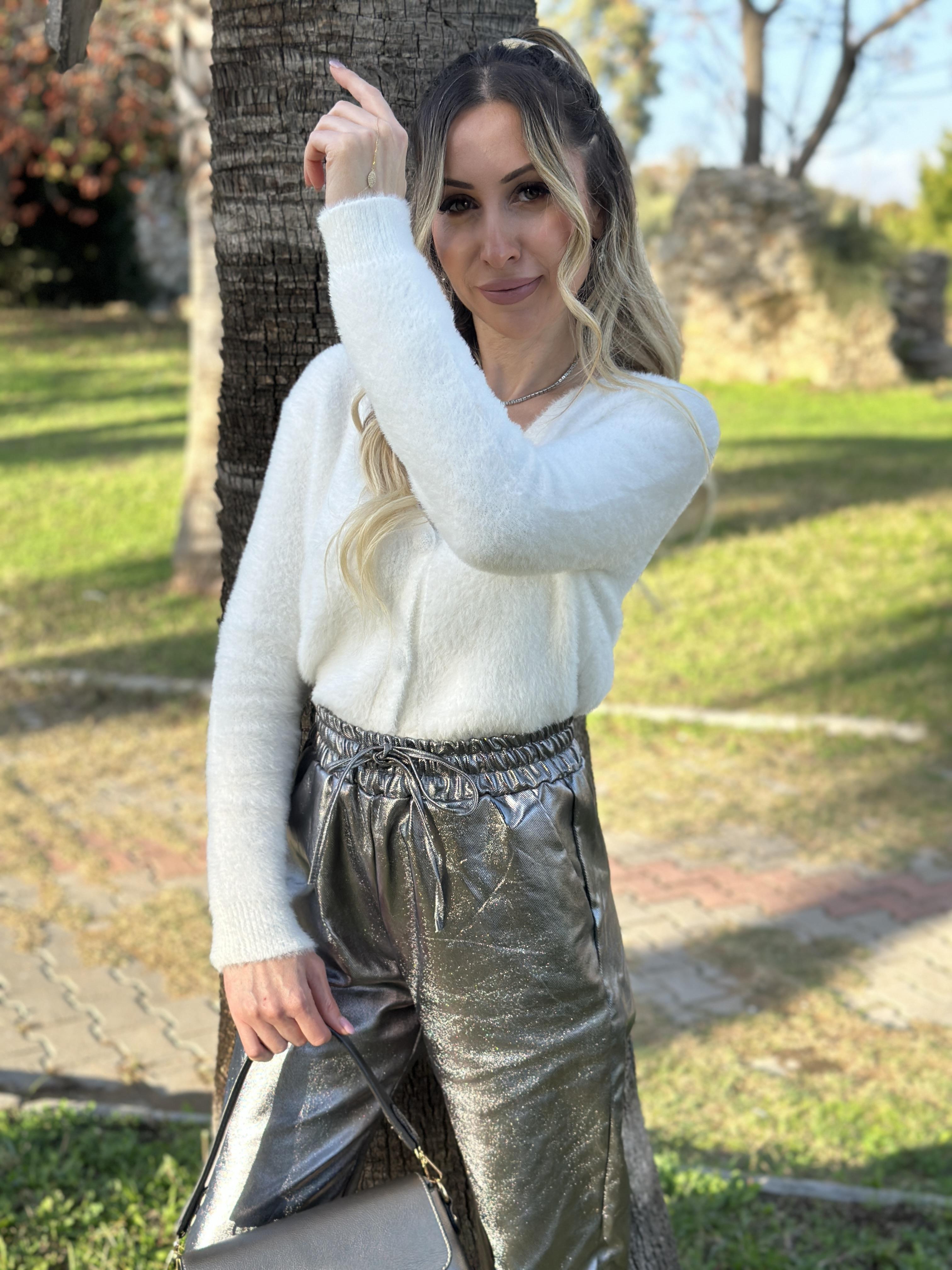 Hırka Yumoş Düğmeli Ekru