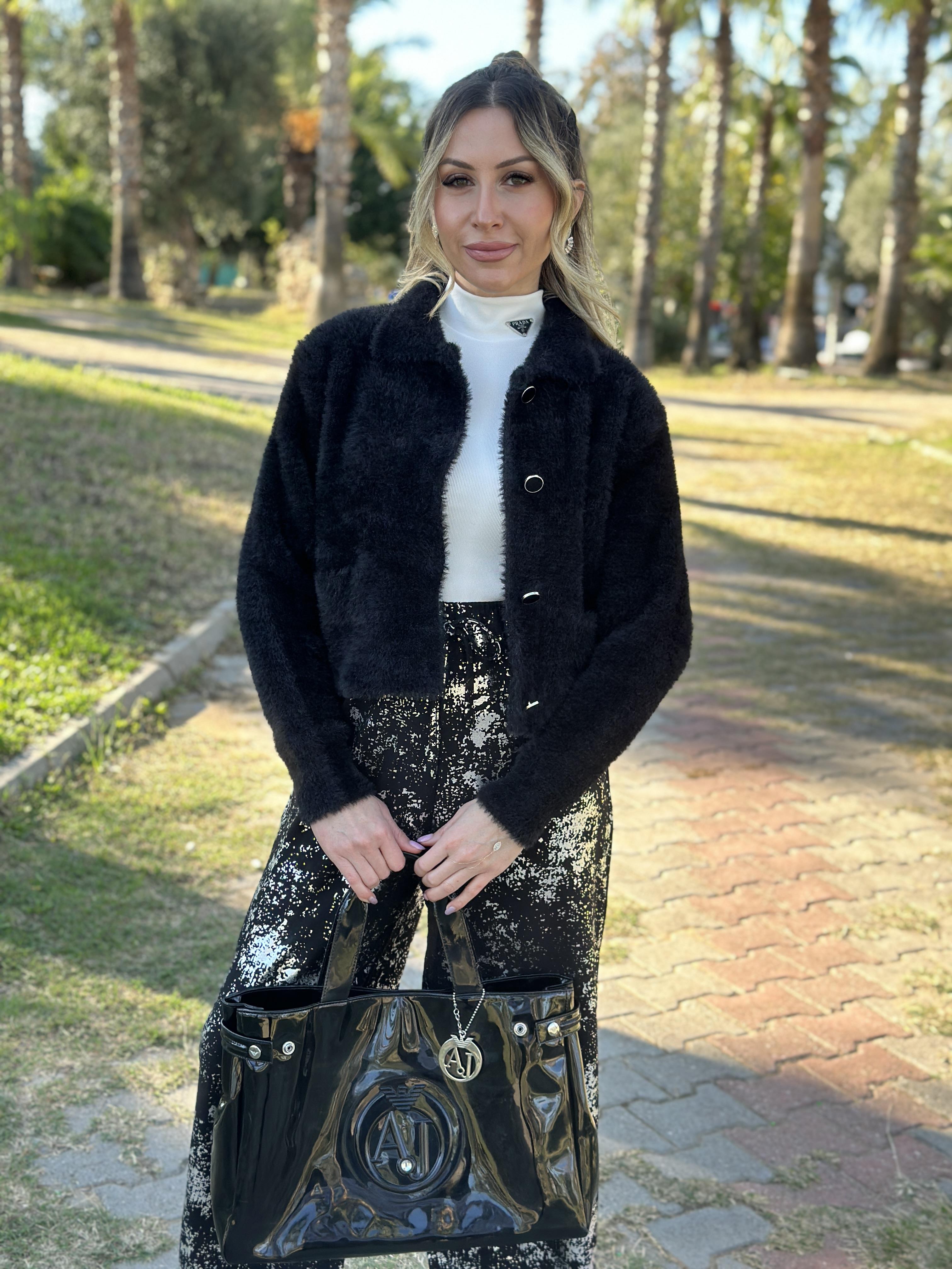 Hırka Yumoş Düğmeli Siyah 