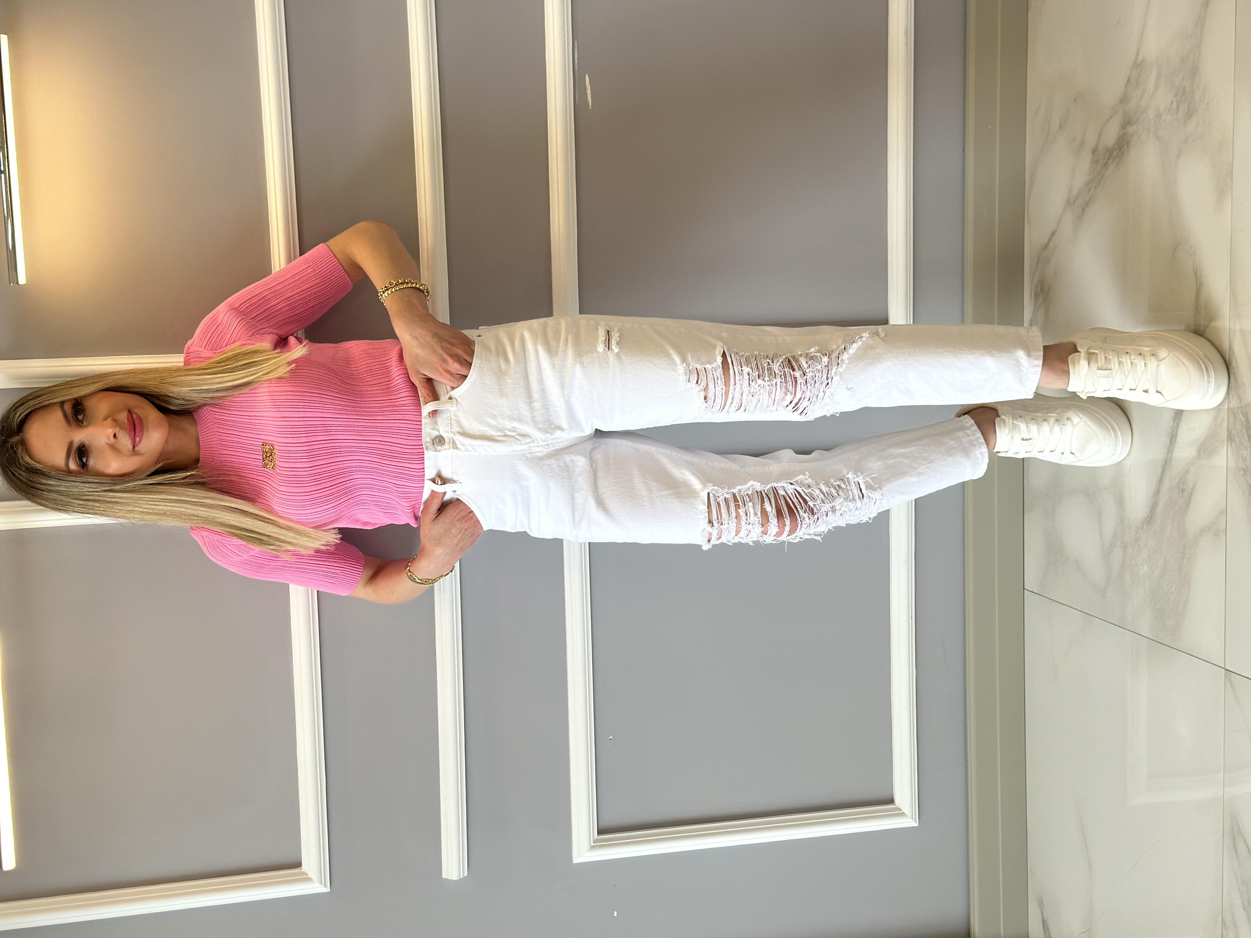 Jeans Mom Yırtık Detaylı Beyaz