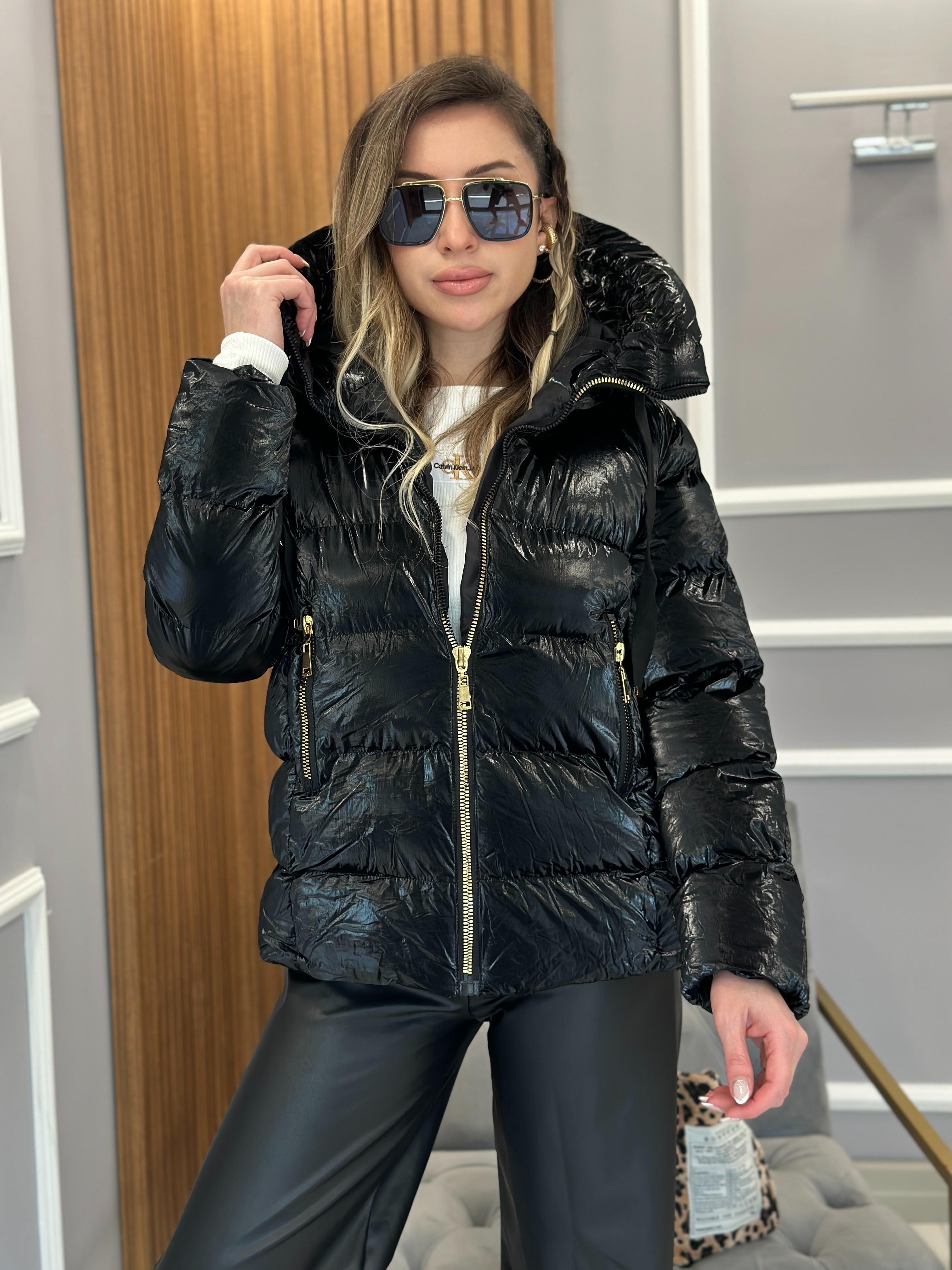 Premium Mont Parlak Gold Detaylı Siyah