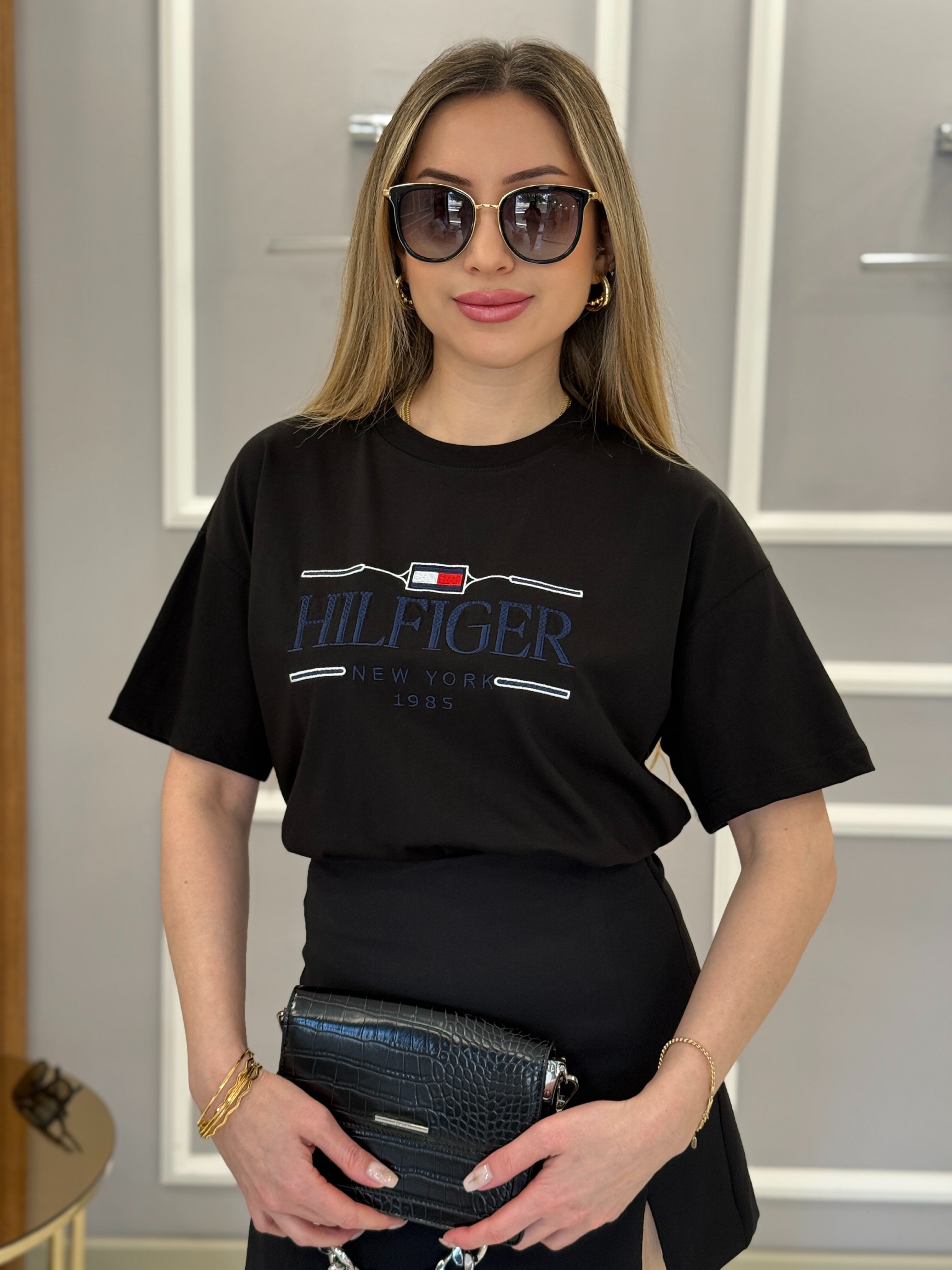 Th Premium Nakış Yazı Detaylı Tişört Siyah