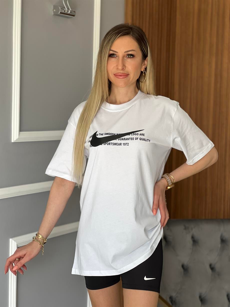 Uzun T-shirt Beyaz