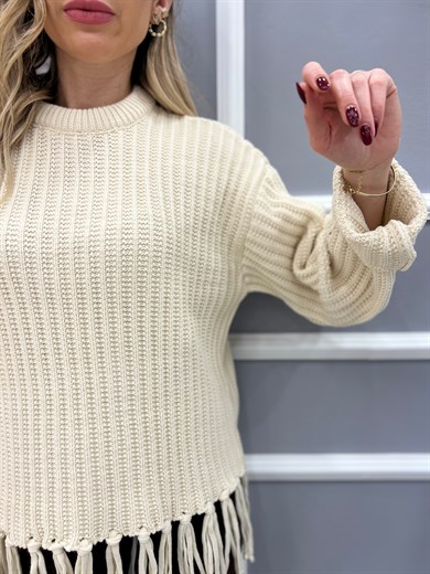  Püskül Detaylı Örme Triko Krem