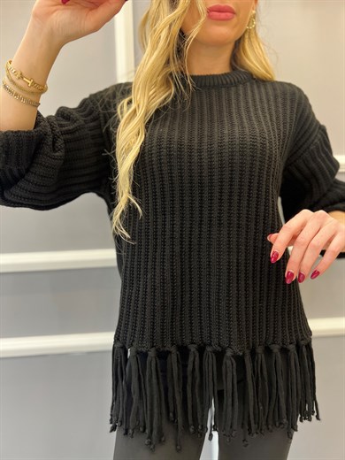  Püskül Detaylı Örme Triko Siyah