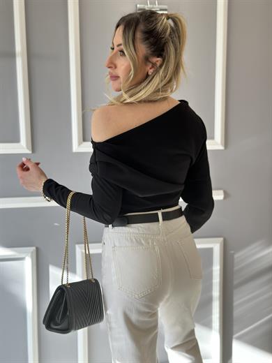 Bluz Omuz Detaylı Siyah