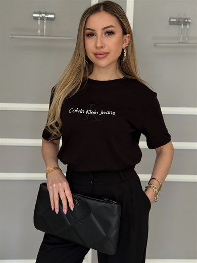 Cn Premium Nakış Yazılı Siyah Tişört 