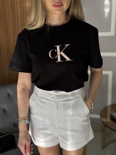 Cnk Pembe Yazılı Premium Tişört Siyah
