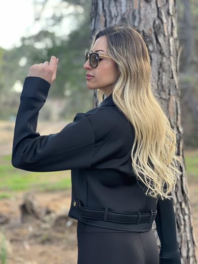 Kemer Detaylı Fermuarlı Ceket Siyah