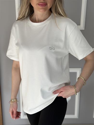 Lo T-shirt Kabartma Yazılı Beyaz