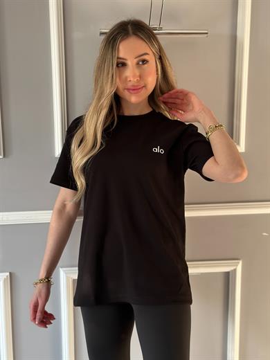 Lo T-shirt Kabartma Yazılı Siyah