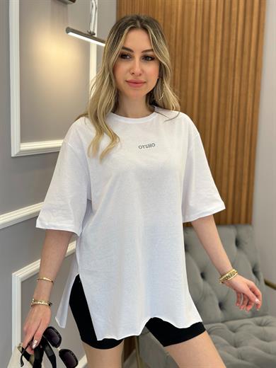Oys T-shirt Oversize Yandan Yırtmaçlı Beyaz