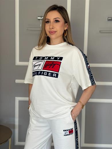 Th Premium Yan Şeritli Beyaz Takım 