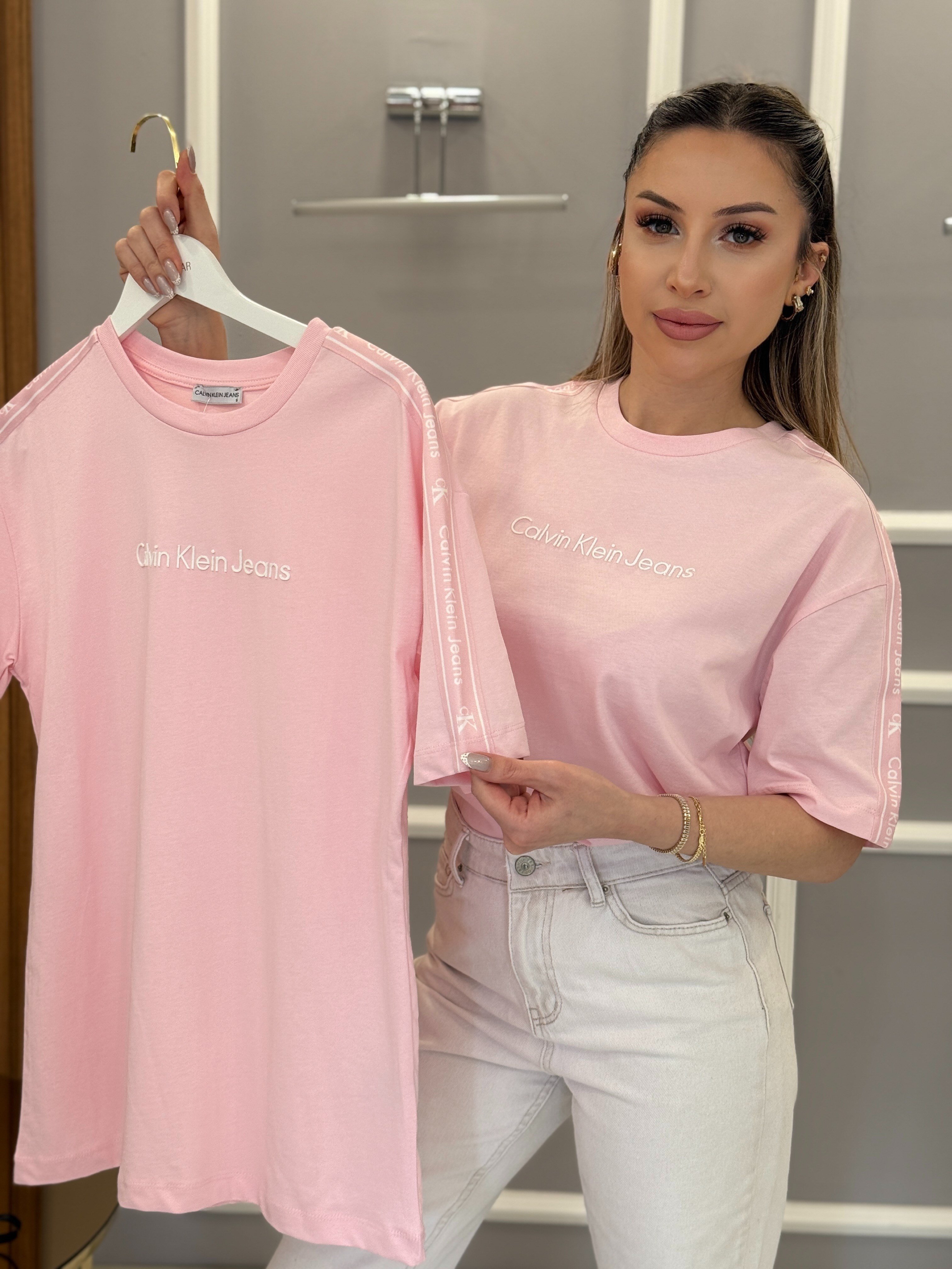 Cn Kol Detaylı Premium Pembe Tişört 
