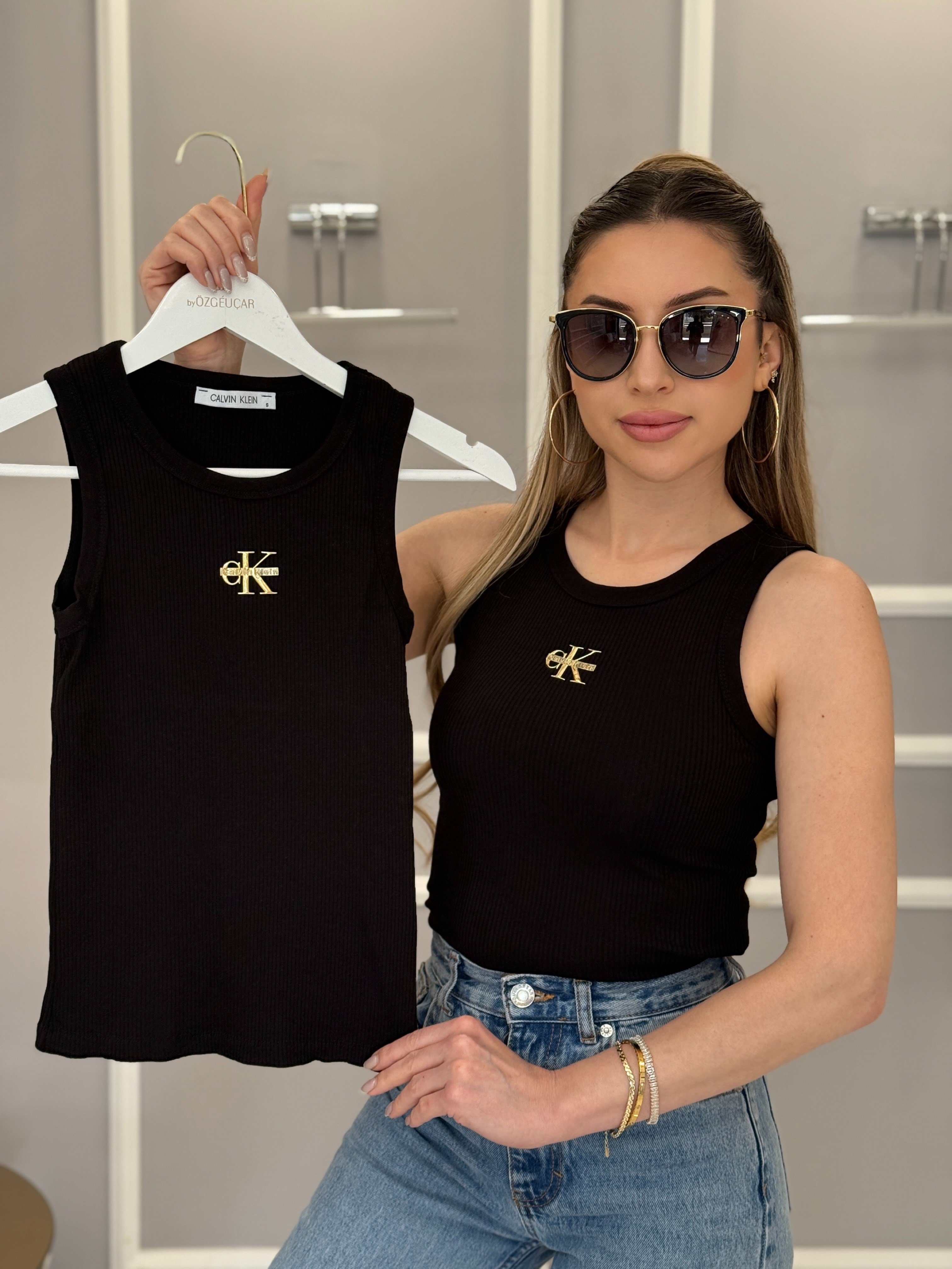 CN Premium Gold Detaylı Likralı Atlet Bluz Siyah 