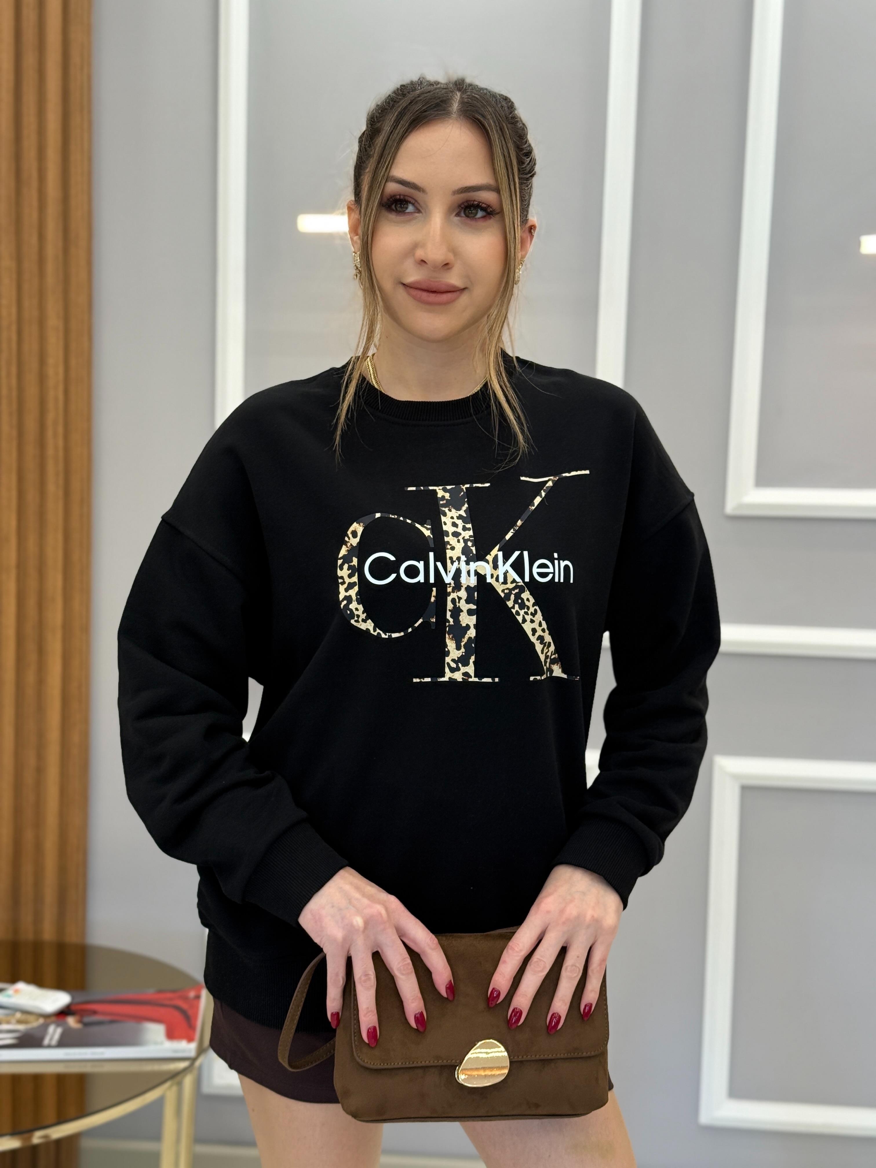 Cnk Leorenk Yazılı Siyah Sweatshirt