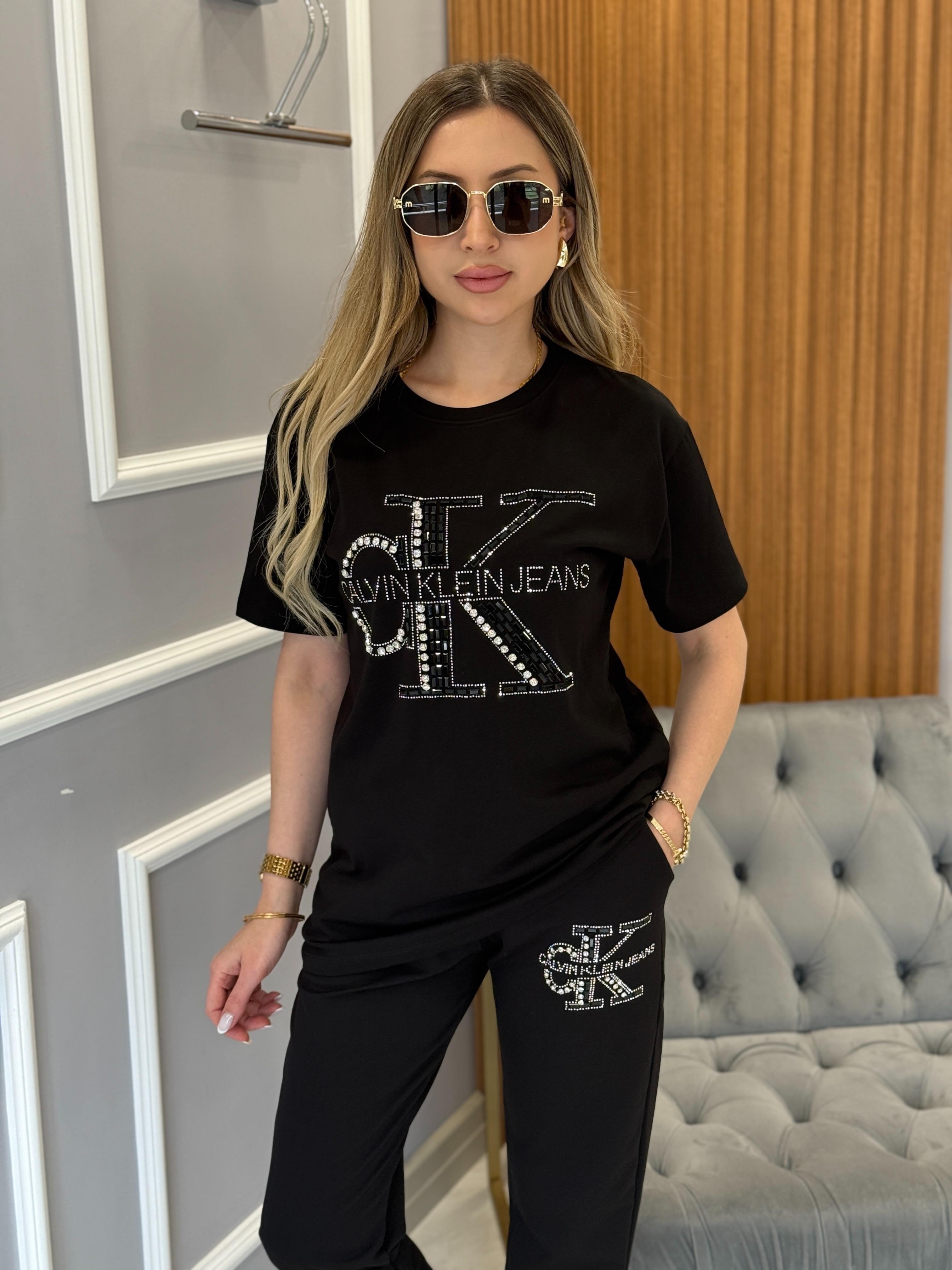 Cnk Taşlı 2 İplik Takım Siyah